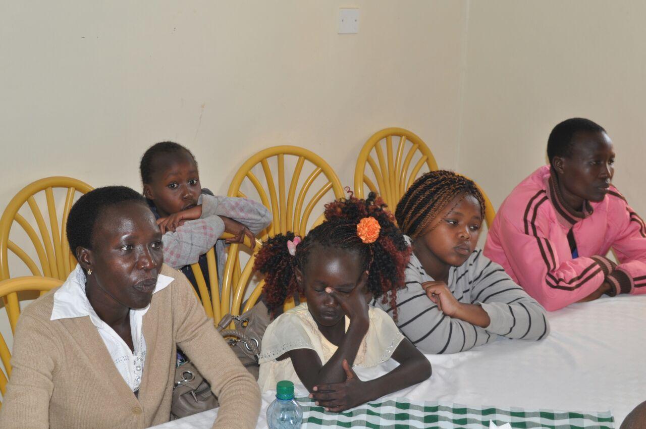 Helah Kiprop, Ednah Kiplagat, Flomena Cheyech, Flomena Cheyech Daniels, Mare Dibaba, Daniel Wanjiru, Gideon Kipketer, Geoffrey Kirui, Geoffrey Kirui, Abel Kirui, Felix Simbu, Tamirat Tola, Daniel Wanjiru, Gideon Kipketer,. Daniel Wanjiru